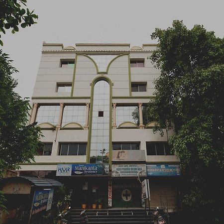 Spot On Hotel Manikanta Residency Visakhapatnam Exteriör bild