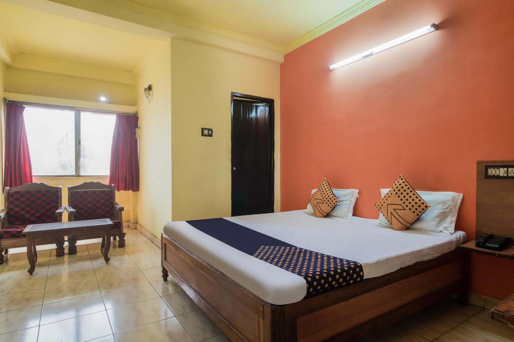 Spot On Hotel Manikanta Residency Visakhapatnam Exteriör bild