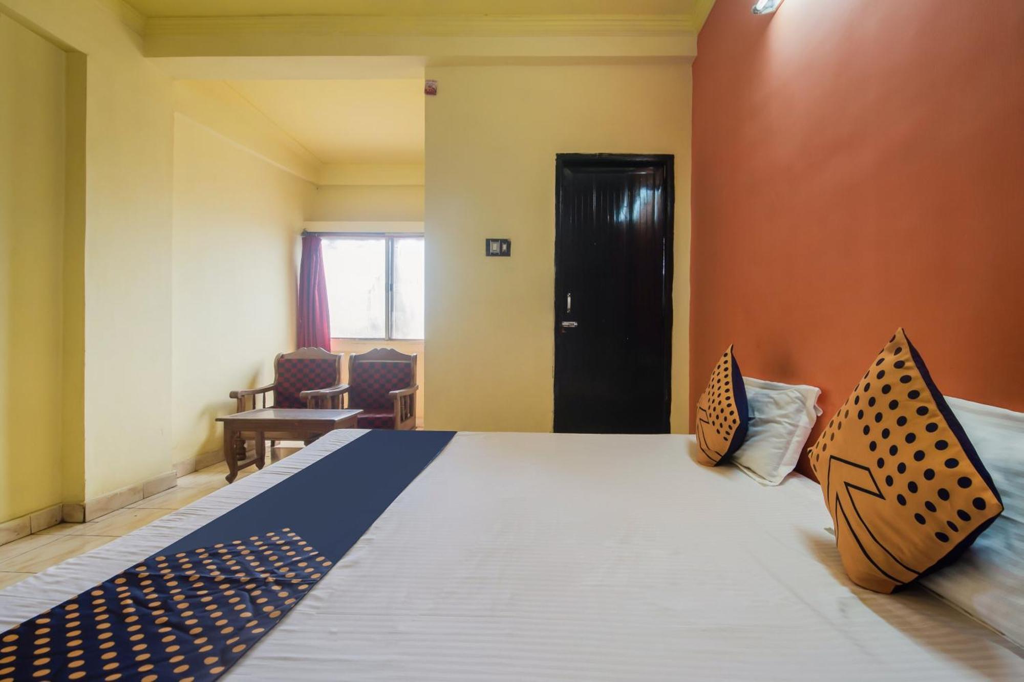 Spot On Hotel Manikanta Residency Visakhapatnam Exteriör bild