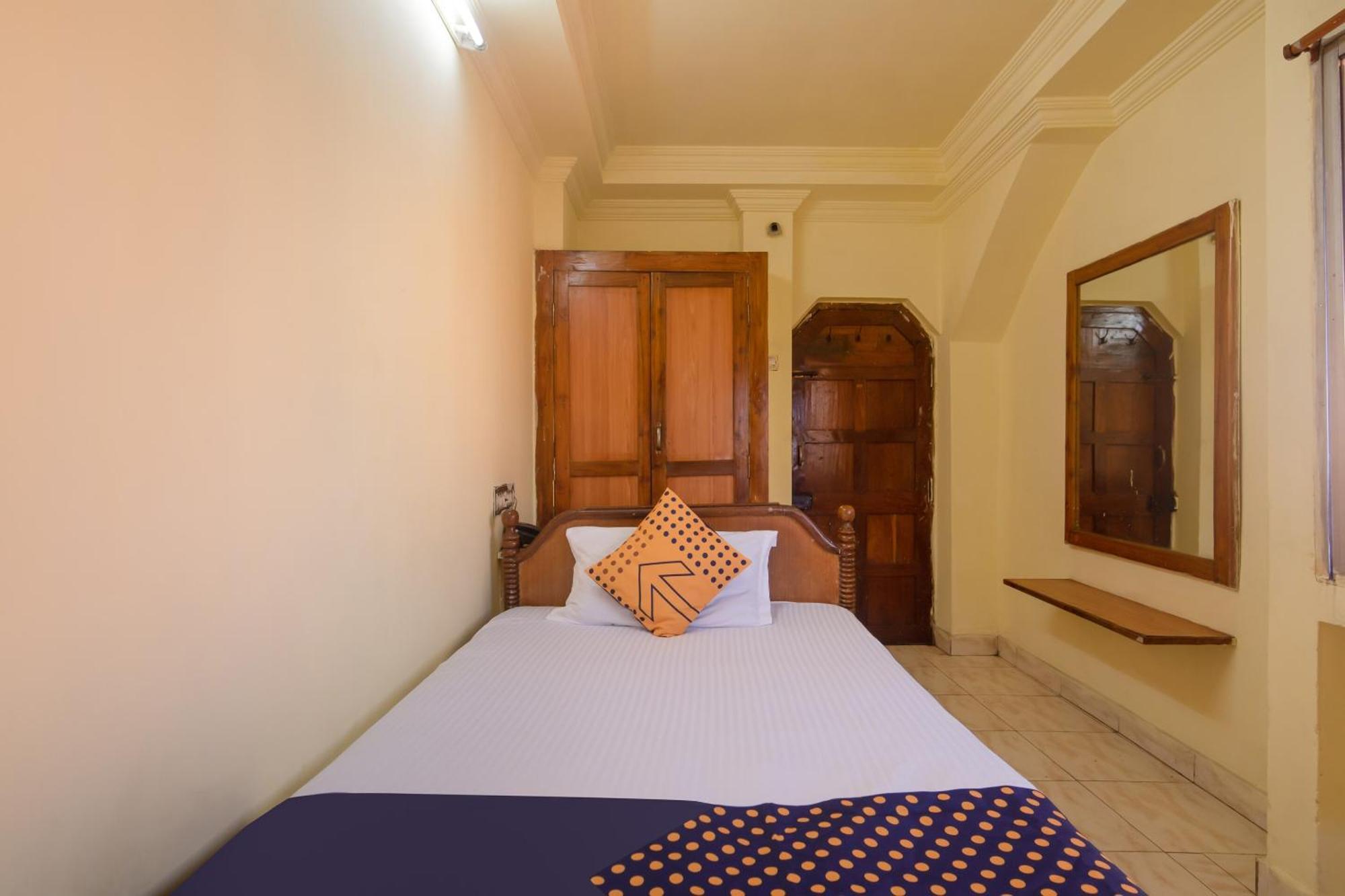 Spot On Hotel Manikanta Residency Visakhapatnam Exteriör bild